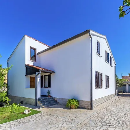 Apartment Modern In Katari With Terrace *